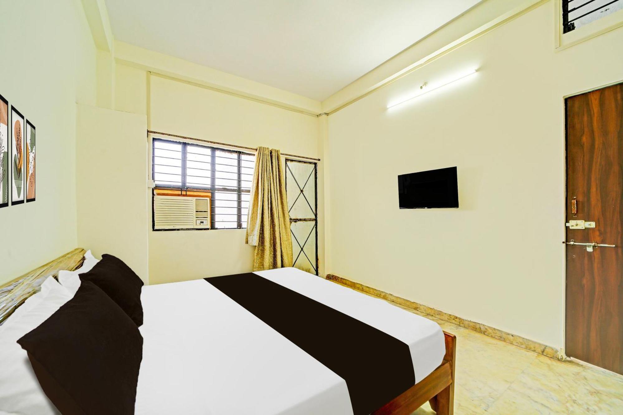 Hotel O Landmark Bhopal Bagian luar foto