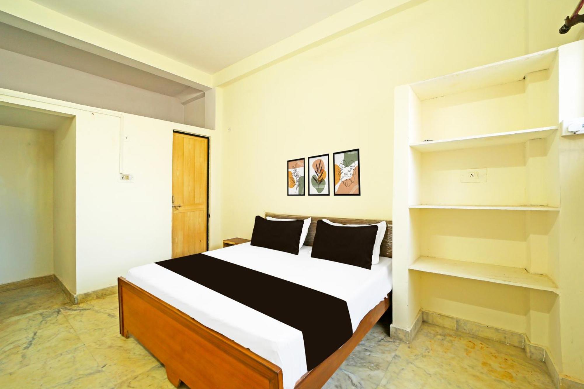 Hotel O Landmark Bhopal Bagian luar foto