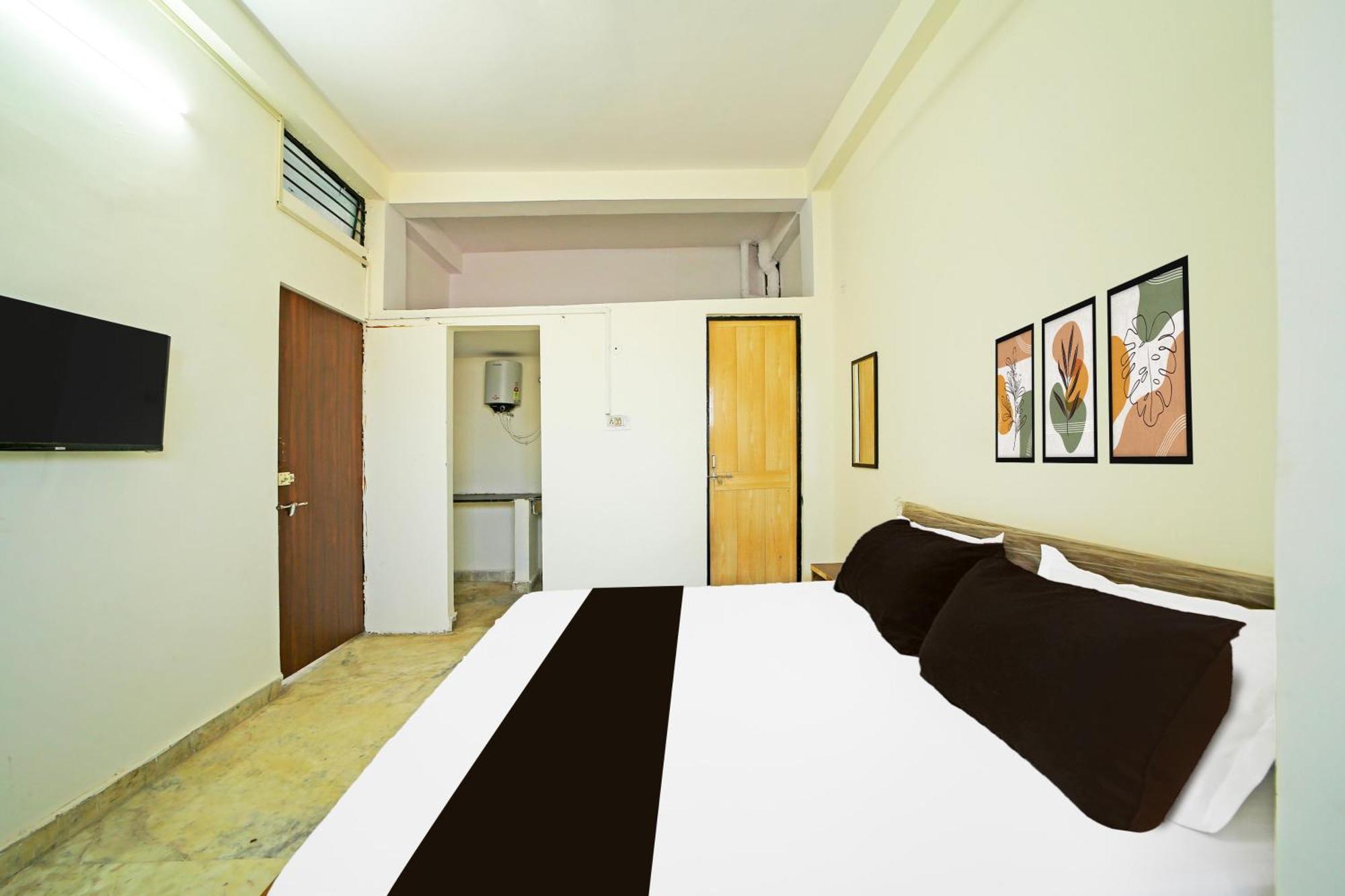 Hotel O Landmark Bhopal Bagian luar foto